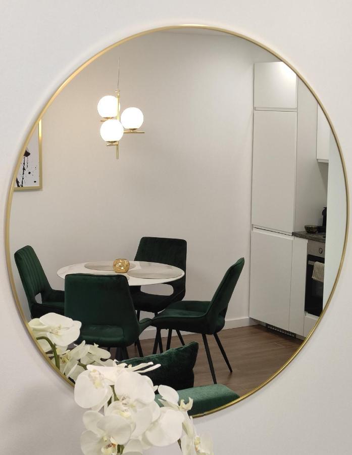 Apartamento New J22, Free Private Parking, Terrace, Self Check-in Kaunas