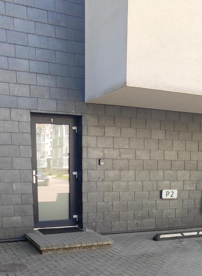 New J22, Free Private Parking, Terrace, Self Check-in Apartamento